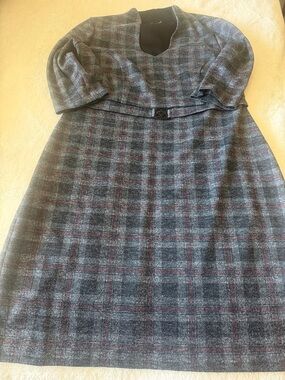 connected apparel Gray Plaid Long Sleeve A-Line Dress